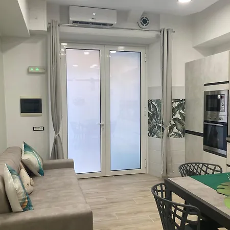 別荘 Casa Al Soffio Di Luce アンツィオ